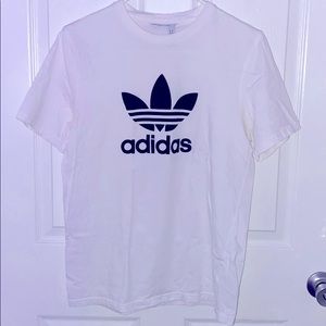 Men’s Adidas shirt